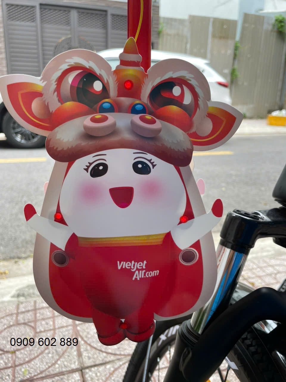 long den Vietjet 1